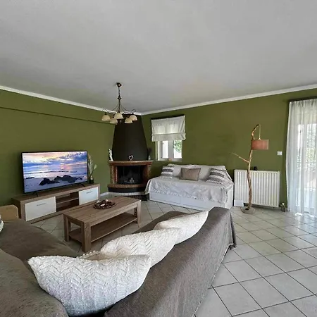 Lithos House Apartment